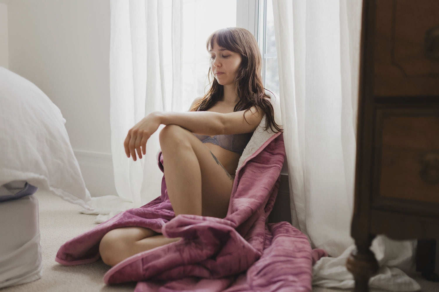 Period Tips for Rest, Stillness, & Honoring Your Menstrual Cycle